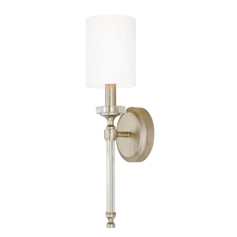 1 Light Sconce